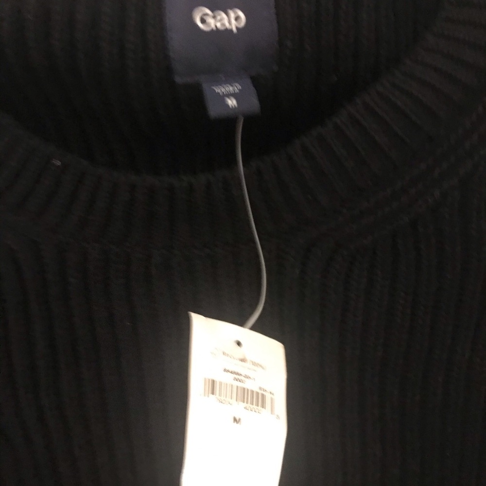 Gap Medium - image 4